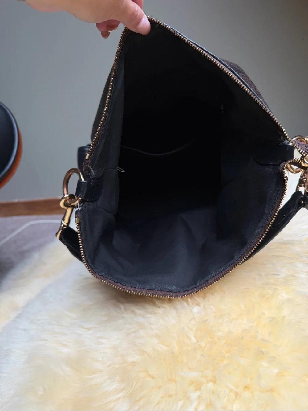 Coach Pennie Brown Signature Leather Hobo Shoulder Bag Gold Hardware Black Trim